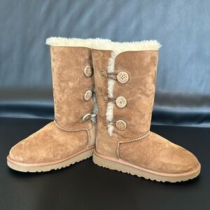 Girl’s Ugg boots.  Size 2.  Worn maybe twice.